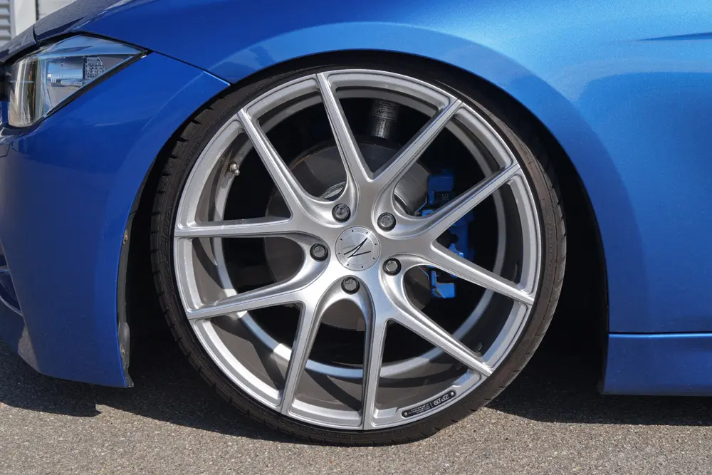 Z-Performance ZP.09, Farbe: sparkling silver, 20